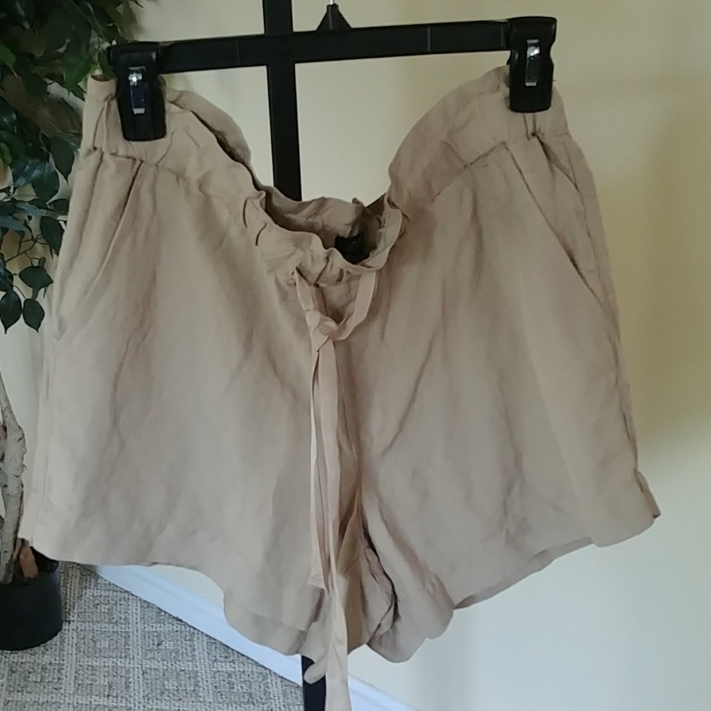 LOFT Khaki 5" Shorts
